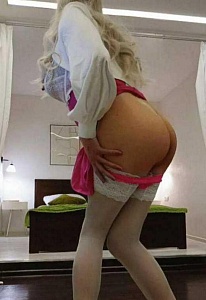 Катя с сюрпризом
