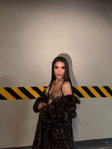 Мия с сюрпризом