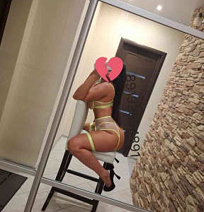 Вика Золотая Нива